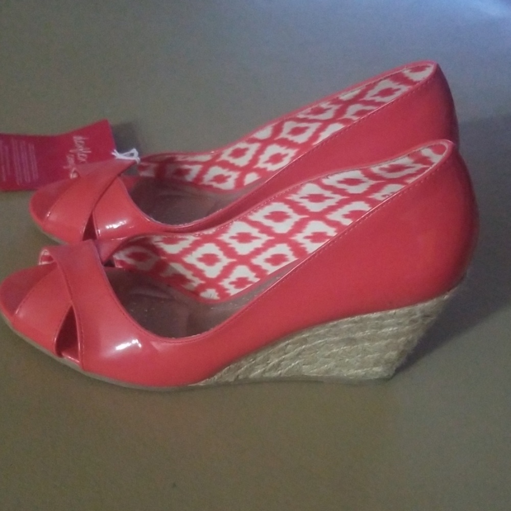 Wedges - Picture 2 of 3